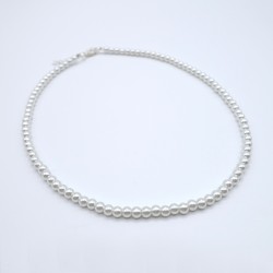 Collier à perles blanches argenté