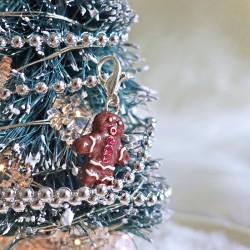 Gingerbread cookie charm