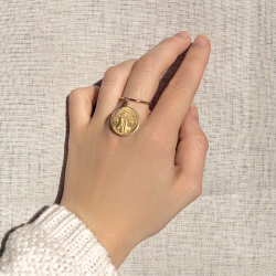 Gold coin ring